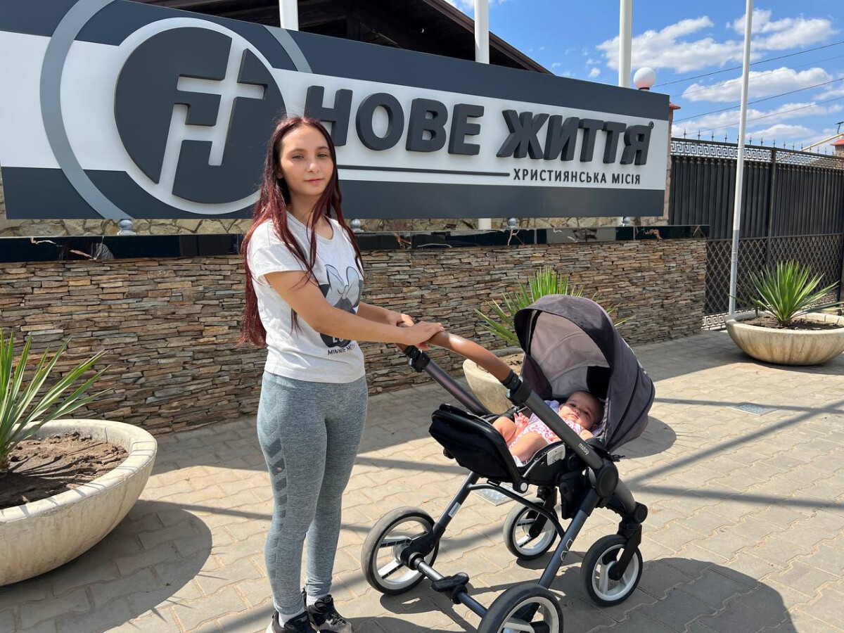 Нічний порятунок: історія юної мами та її донечки