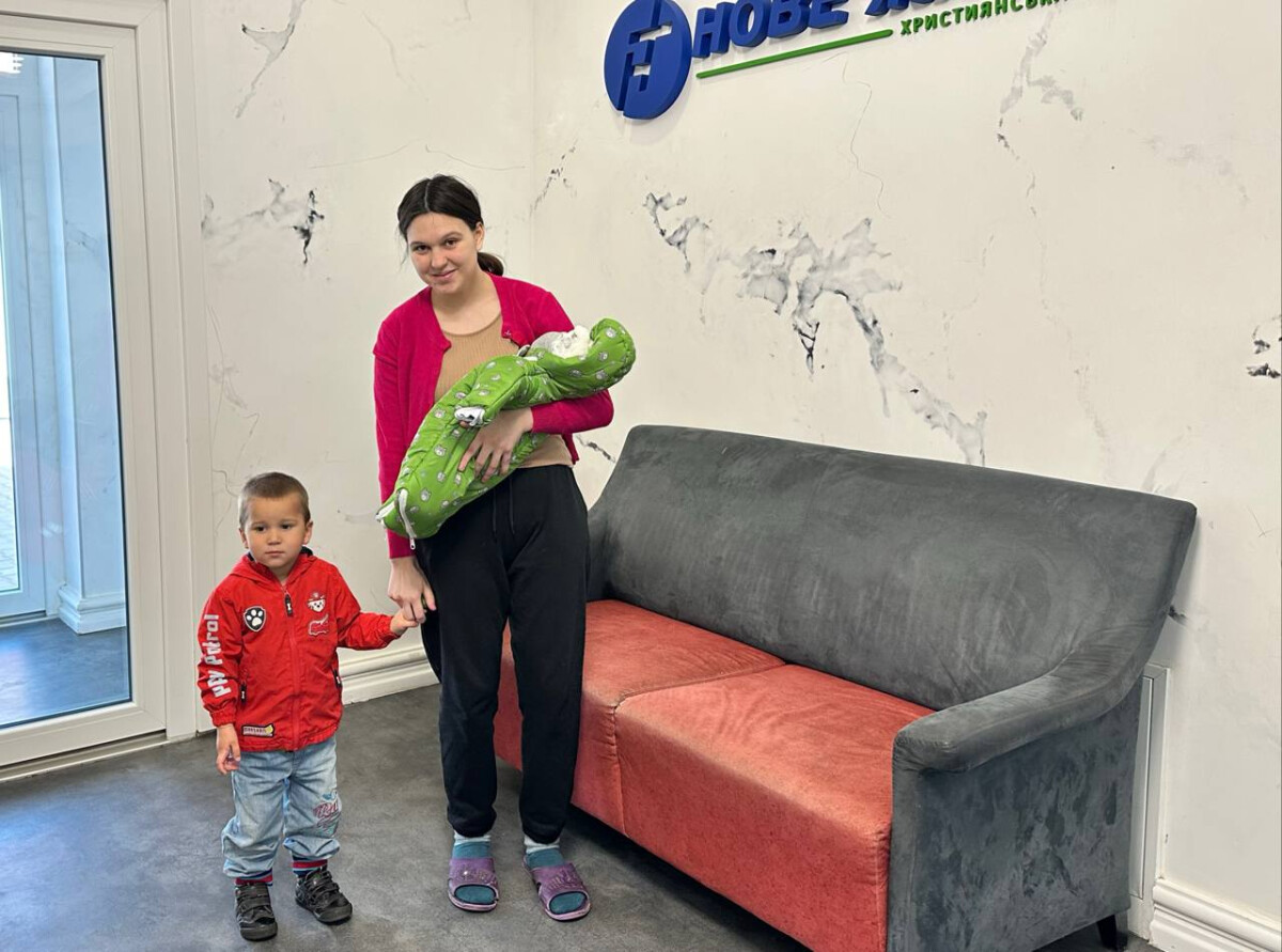 Нова Надія для Ганни: Історія Молодої Мами, яка Не Здається