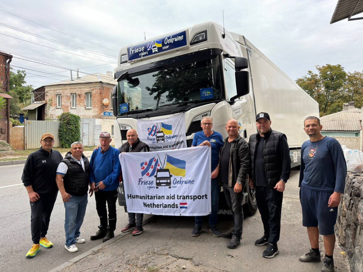 ГУМАНІТАРНА ДОПОМОГА З НІДЕРЛАНДІВ ПОДОЛАЛА ДОВГИЙ ТА НЕБЕЗПЕЧНИЙ ШЛЯХ, ЩОБ ДОПОМОГТИ ХАРКІВЩИНІ