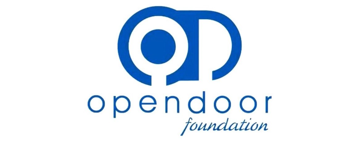 Фонд "Відкриті двері" Віталій Наталія Смолін